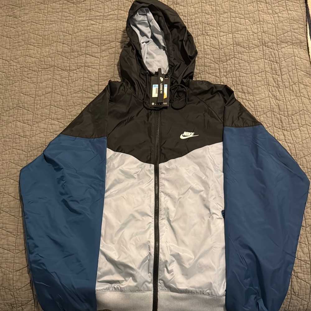 Nike Men's Black and Blue Hooded Jacket